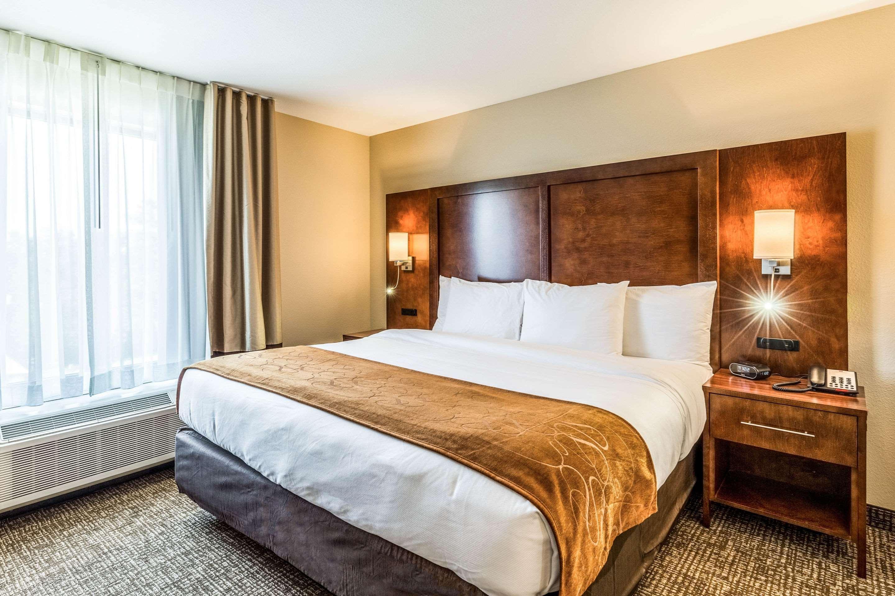 Comfort Suites Channelview Bagian luar foto