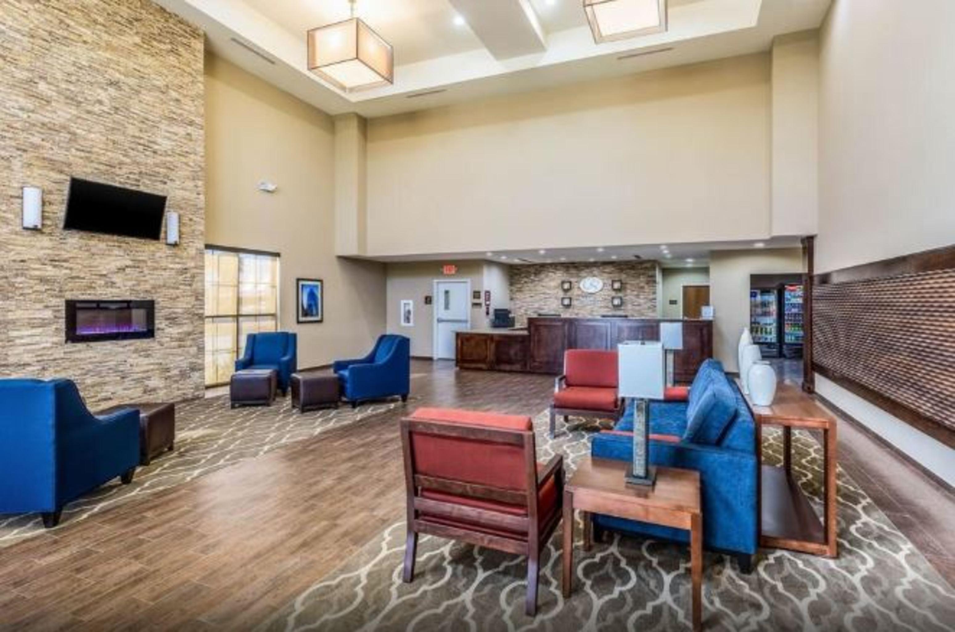 Comfort Suites Channelview Bagian luar foto