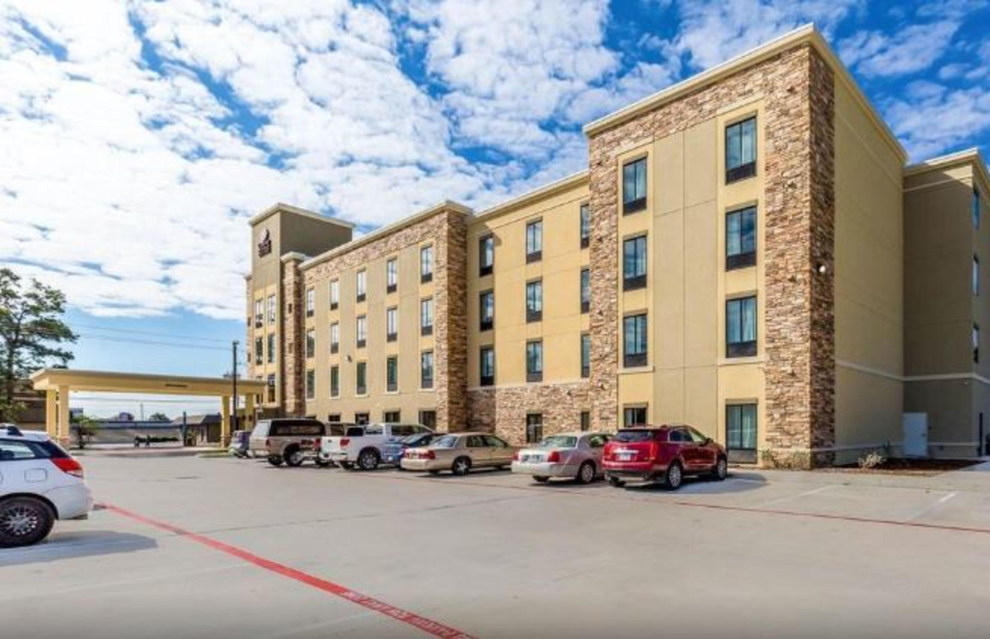 Comfort Suites Channelview Bagian luar foto